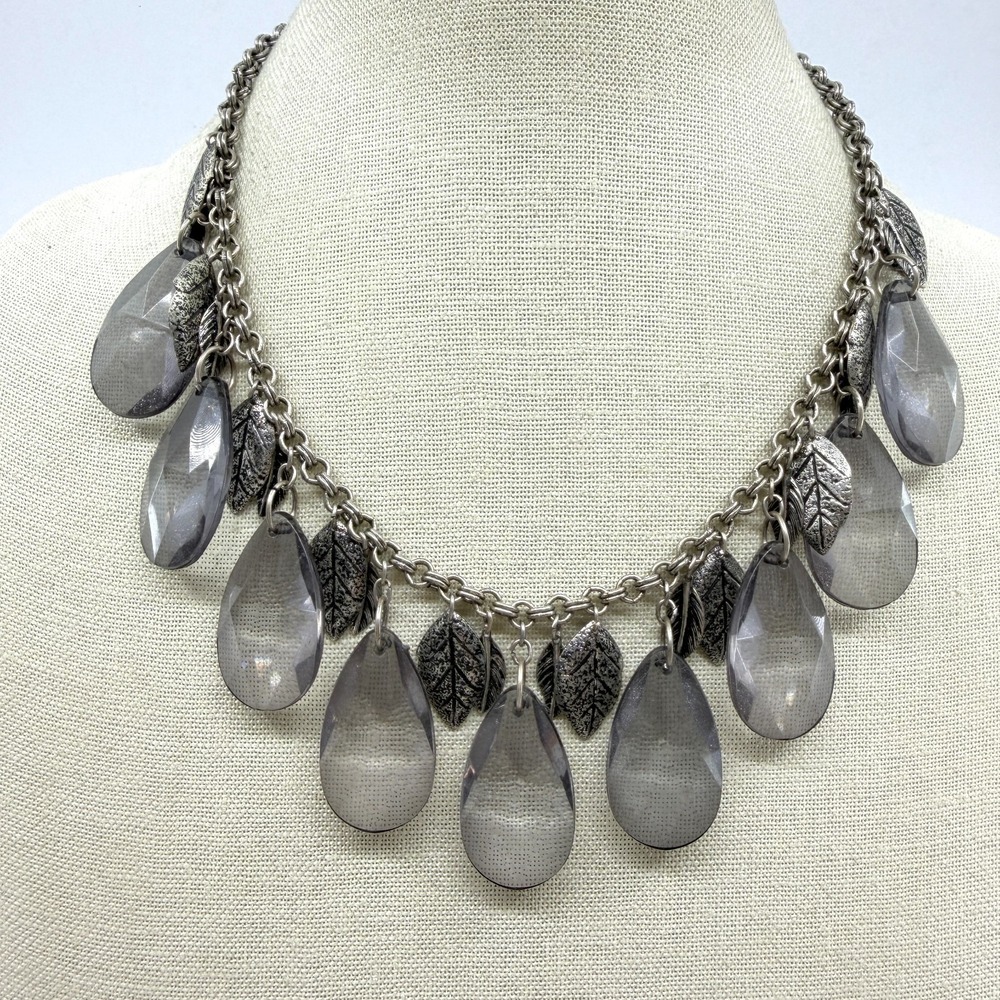 Gray Faceted Crystal Teardrop Leaf Charm Necklace Silver Tone Statement Jewelry